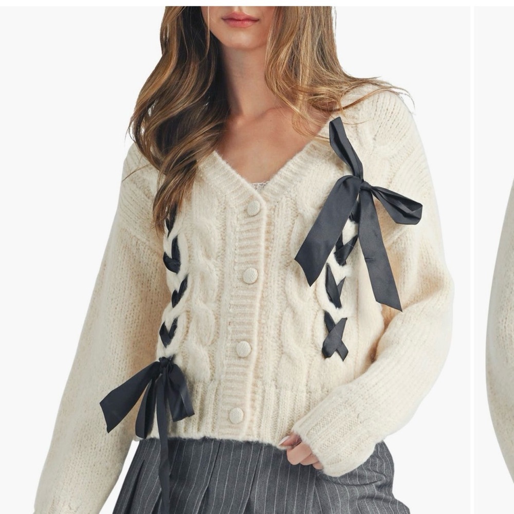 All in Favor- Nordstrom BP brand: size medium bow cardigan.